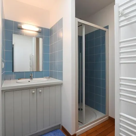 206 L'ecoliere Renovated House בית נופש