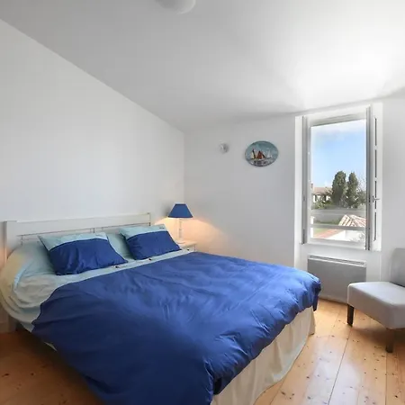 度假居 206 L'ecoliere Renovated House