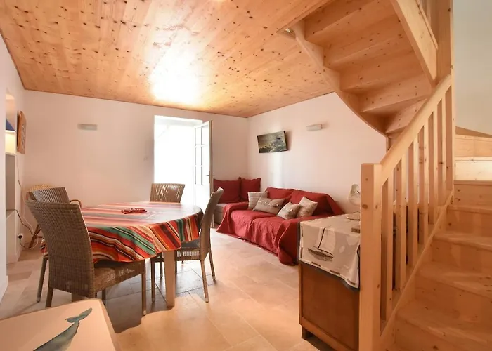 Feriehus 206 L'ecoliere Renovated House